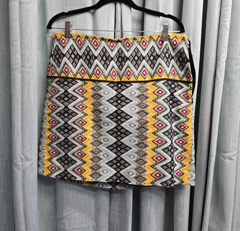 LOFT Yellow, Black & Red Geometric Mini Skirt